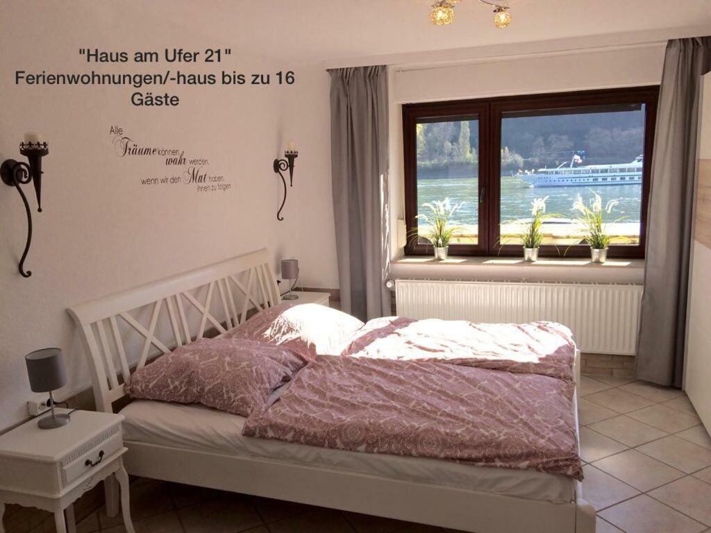Appartamento Haus Am Ufer Mit Rheinpanoramablick Coblenza Esterno foto